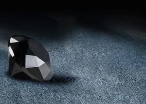 Les pierres précieuses noires